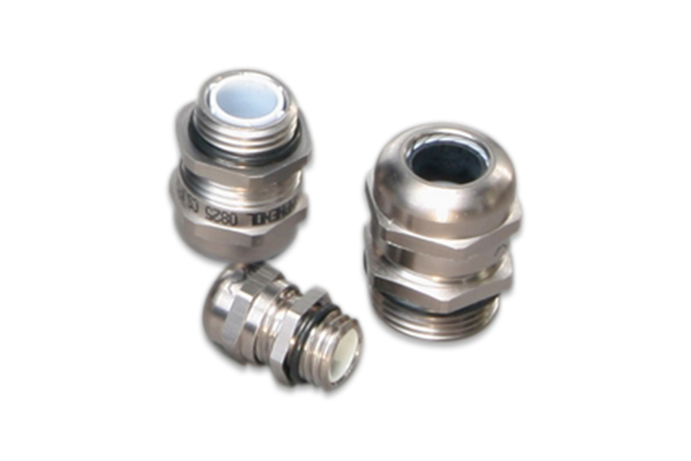 /source/64d10d9198e9301f300688a534bf25f0/Cable-Glands-Metal.png